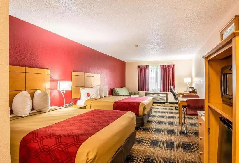 スイート, Econo Lodge At Wanamaker