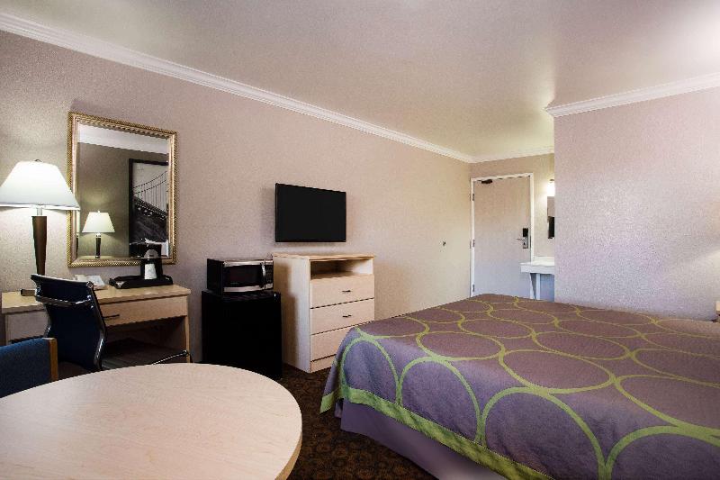 标准间, Econo Lodge Cranston  Providence