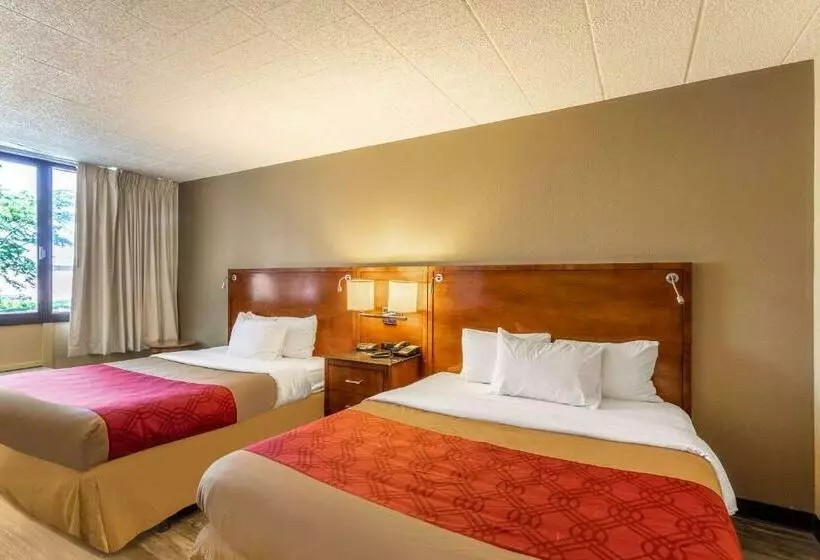 ２ダブルベッドのスタンダードルーム, Americas Best Value Inn Fredonia Ny