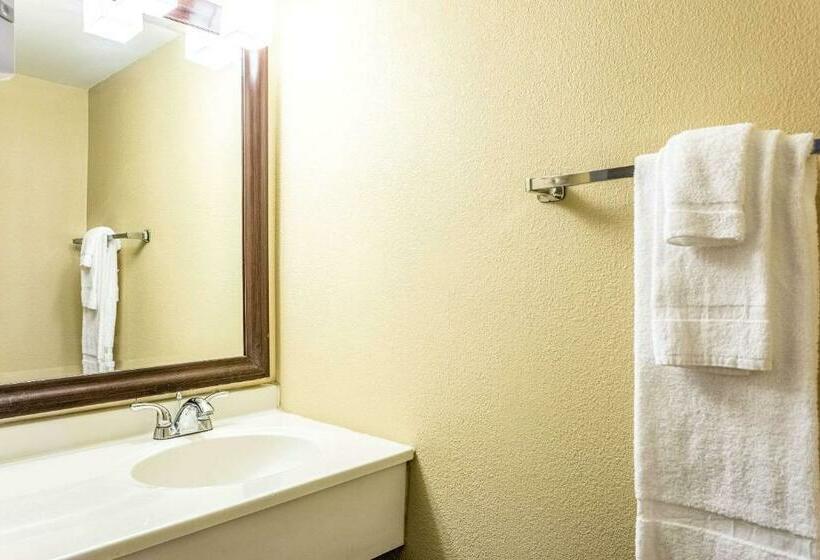 Номер Стандарт 2 Двуспальные Кровати, Americas Best Value Inn Fredonia Ny