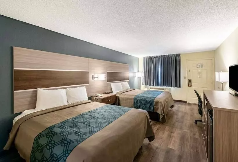 ２ダブルベッドのスタンダードルーム, Econo Lodge Vicksburg