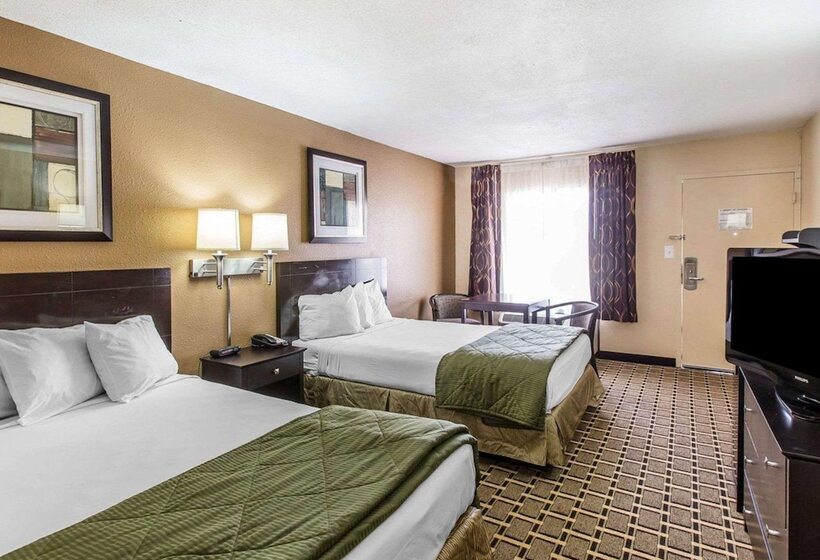 Номер Стандарт 2 Двуспальные Кровати, Quality Inn Kingsland