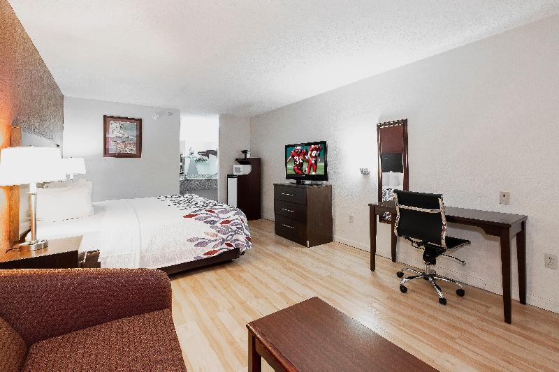 غرفة قياسية سرير كينج, Red Roof Inn Martinsburg