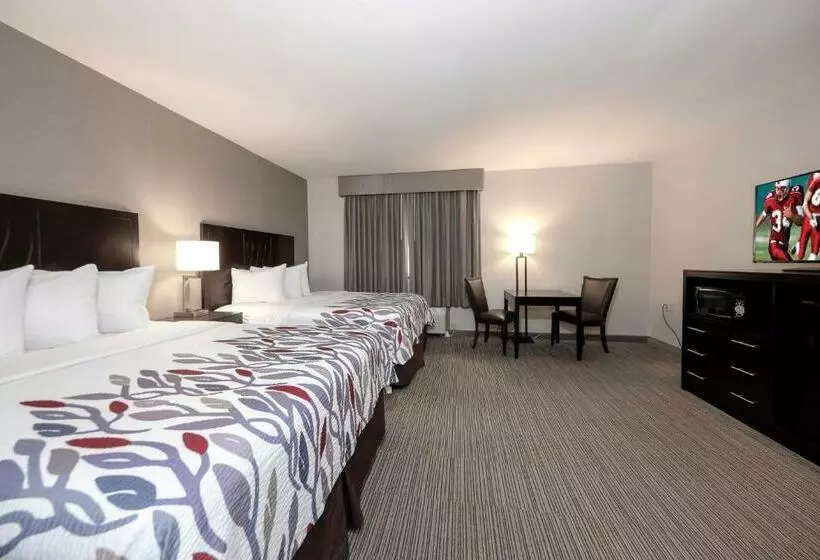 レイクビューデラックスルーム, Red Roof Inn & Suites Newburgh   Stewart Airport West Point