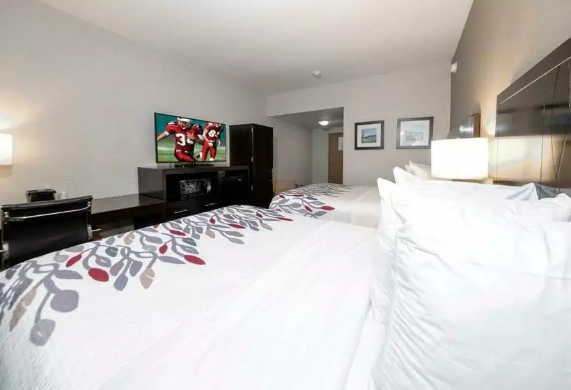 レイクビューデラックスルーム, Red Roof Inn & Suites Newburgh   Stewart Airport West Point