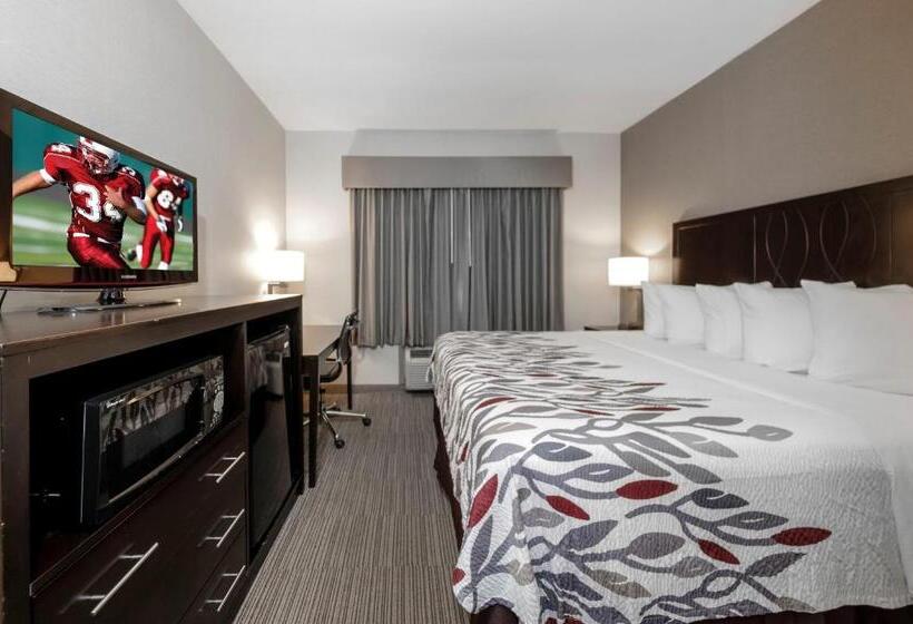 Номер Deluxe Кровать Кинг, Red Roof Inn & Suites Newburgh   Stewart Airport West Point