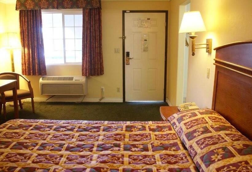 غرفة قياسية, Colony Inn