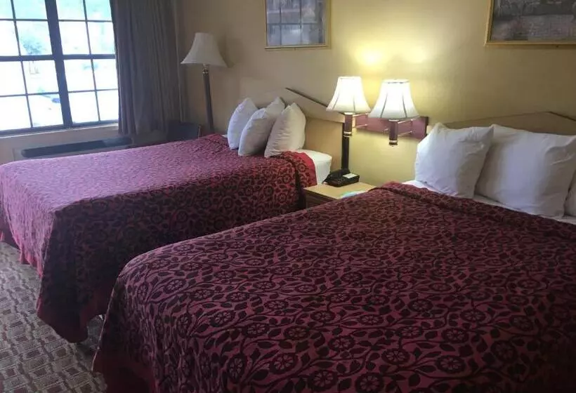２ダブルベッドのスタンダードルーム, Days Inn By Wyndham Yazoo City
