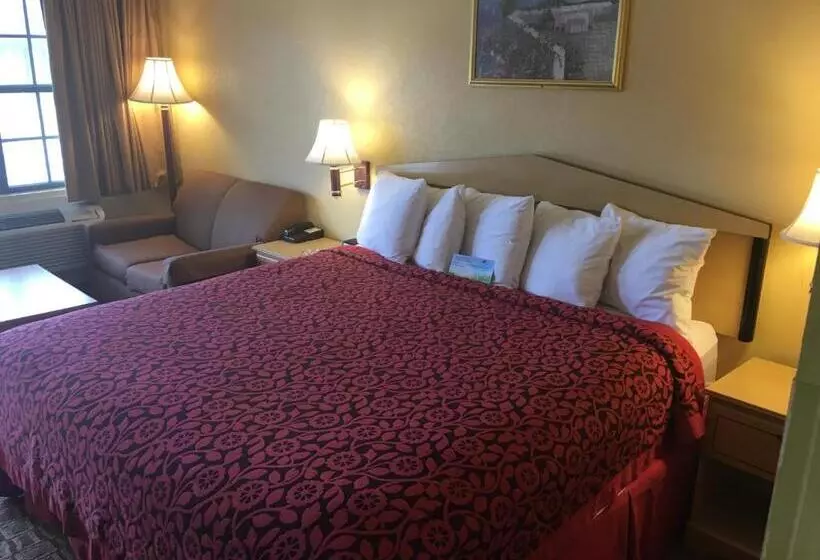 キングサイズベッドのスタンダードルーム, Days Inn By Wyndham Yazoo City