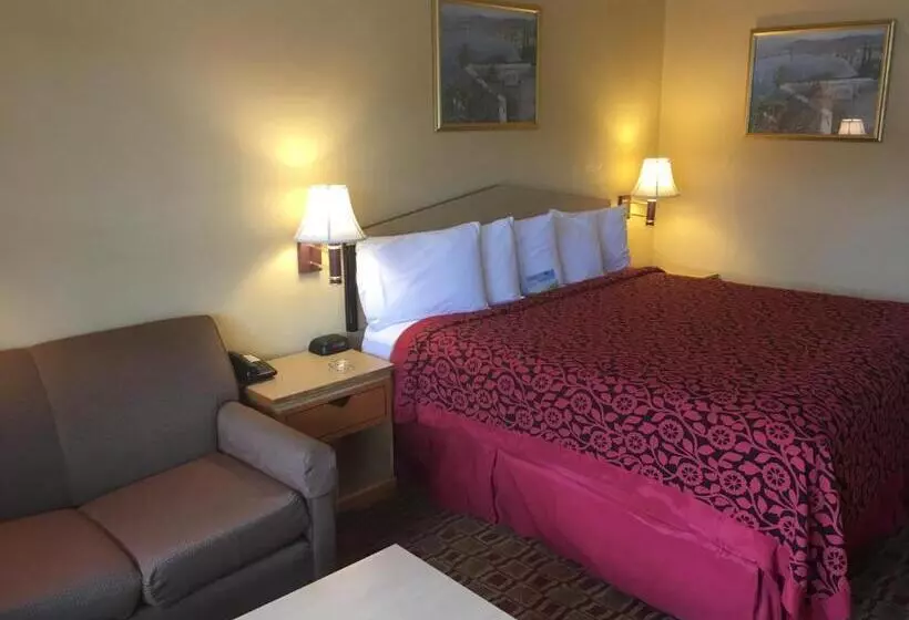 キングサイズベッドのスタンダードルーム, Days Inn By Wyndham Yazoo City
