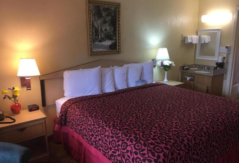 غرفة قياسية سرير كينج, Days Inn By Wyndham Yazoo City