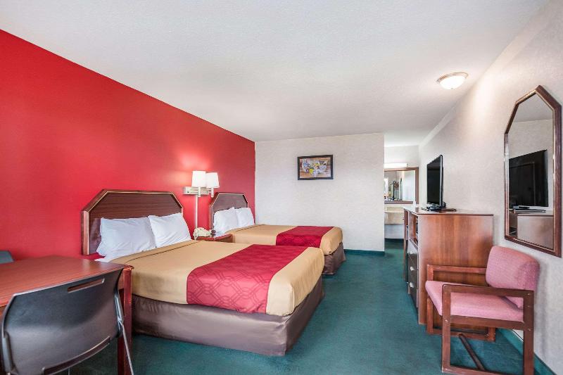 标准间, Economy Inn