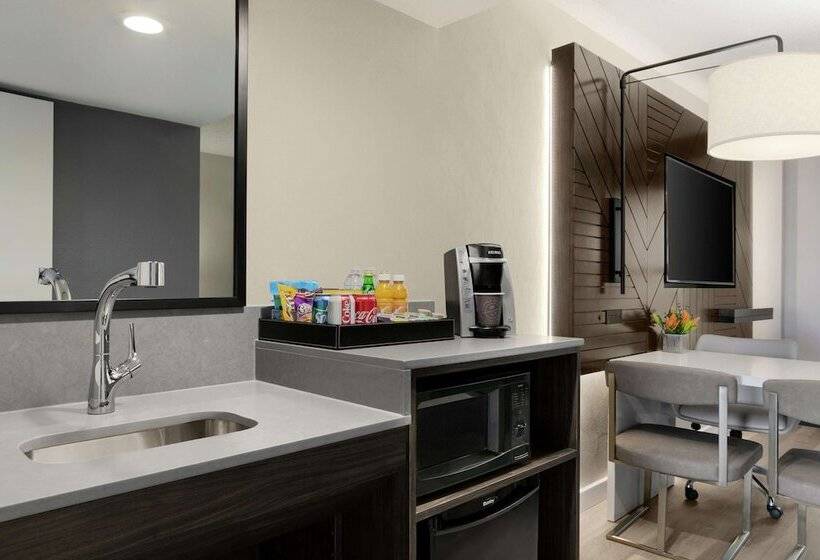 סוויטת פרמיום, Embassy Suites By Hilton Los Angeles Downey