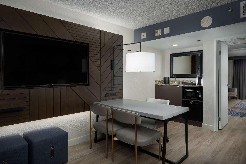 סוויטת פרמיום, Embassy Suites By Hilton Los Angeles Downey