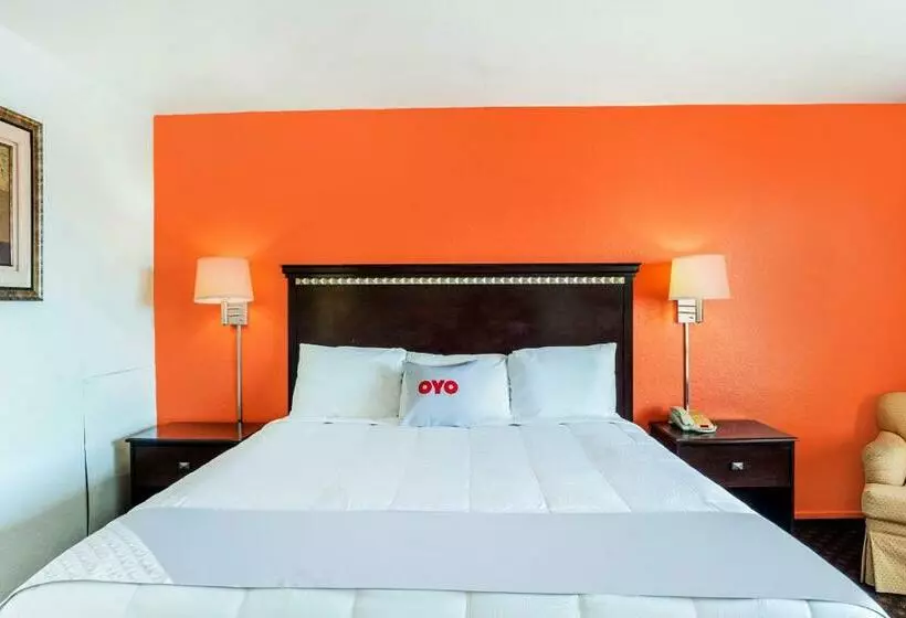 Standard-invahuone King-vuode, Oyo Townhouse Dodge City Ks