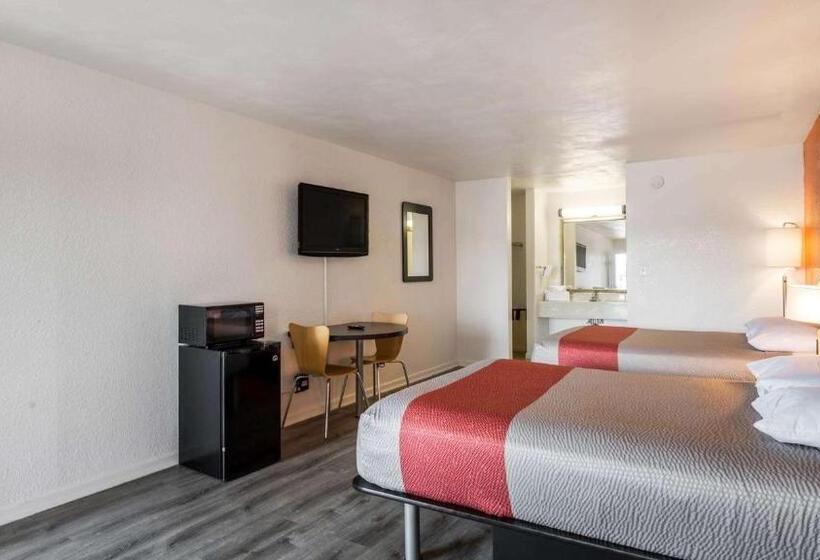Четырехместный Номер Deluxe, Motel 6 Portsmouth, Va