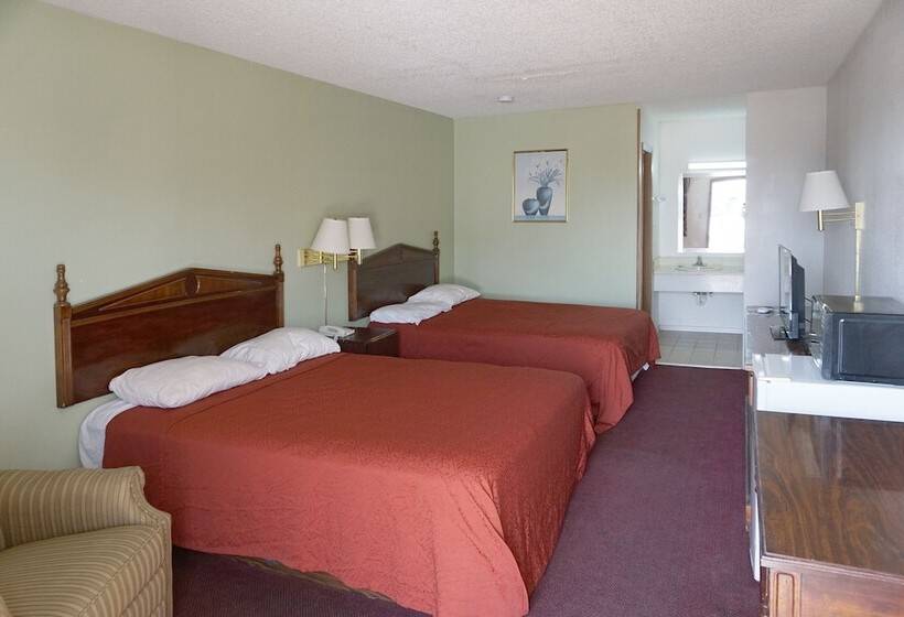 غرفه قياسيه سريرين مزدوجين, Knights Inn Altus