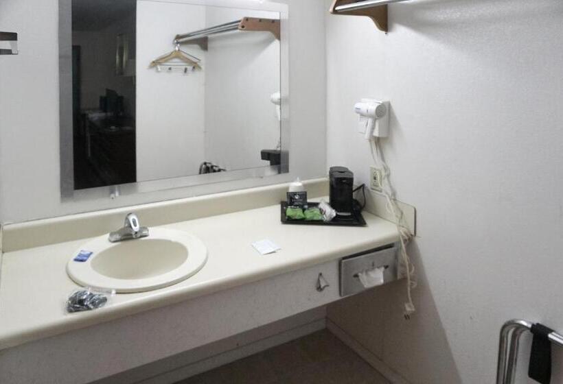 Номер Стандарт, Knights Inn Altus