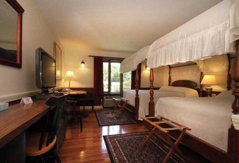 غرفه قياسيه سريرين مزدوجين, The Earl Of Sandwich Motel