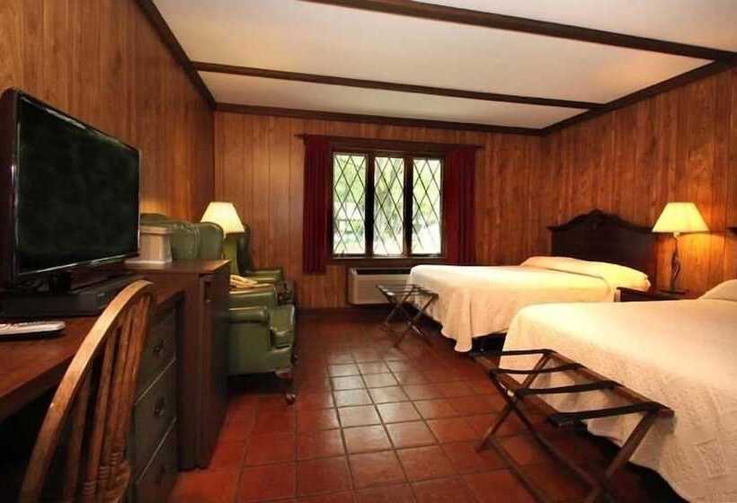 غرفه قياسيه سريرين مزدوجين, The Earl Of Sandwich Motel