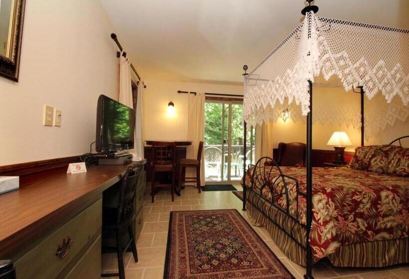 غرفة قياسية, The Earl Of Sandwich Motel