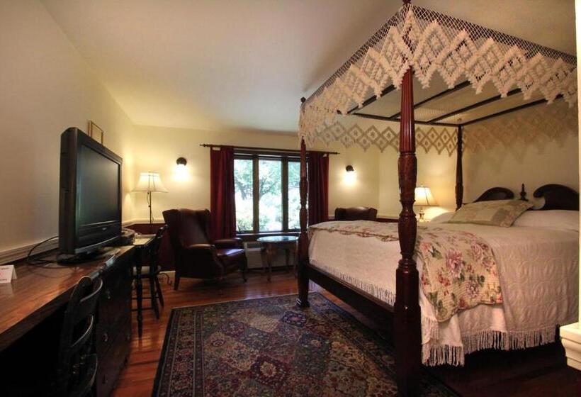 غرفة قياسية, The Earl Of Sandwich Motel