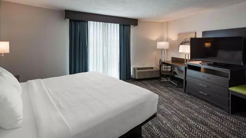 اتاق استاندارد, Best Western Plus Wausau Tower Inn
