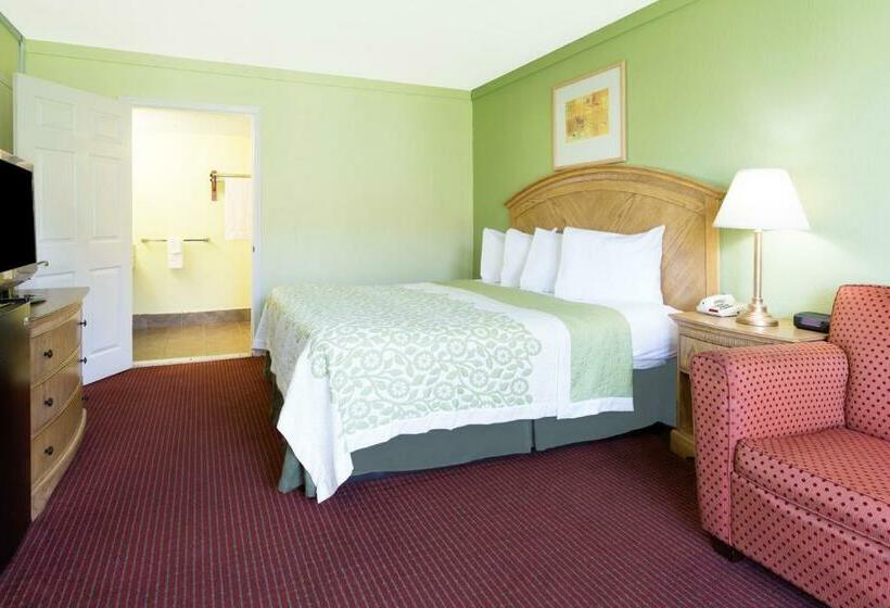 キングサイズベッドのスタンダードルーム, Days Inn By Wyndham Washington