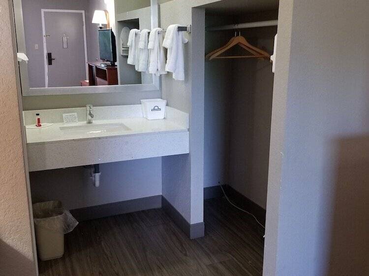 חדר סטנדרט, Days Inn By Wyndham Wilson