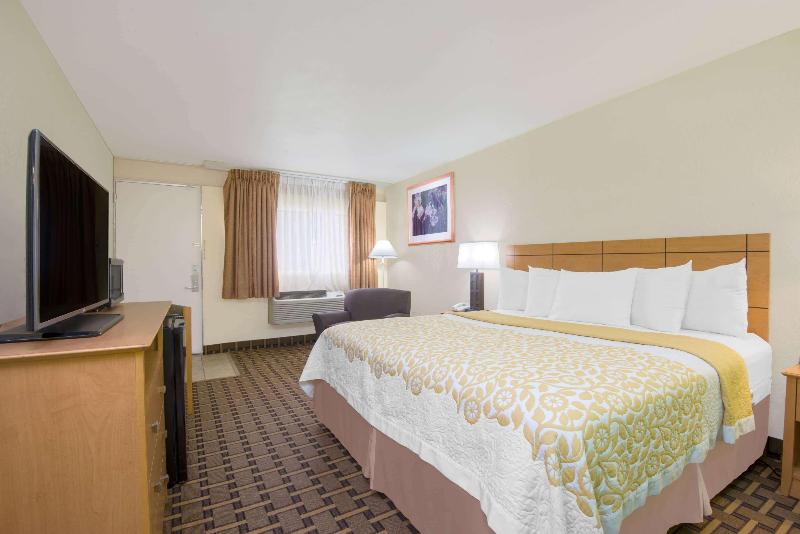 Стандартный Номер Кровать Кинг, Days Inn & Suites By Wyndham Clovis