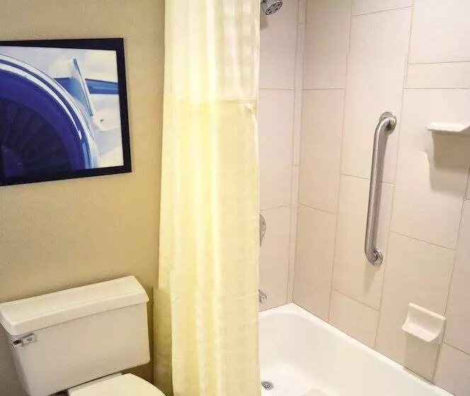 سوییت, Doubletree By Hilton Houston Hobby Airport