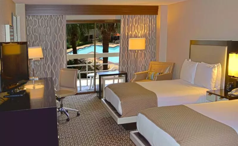 سوئیت با تخت بزرگ, Doubletree By Hilton Houston Hobby Airport