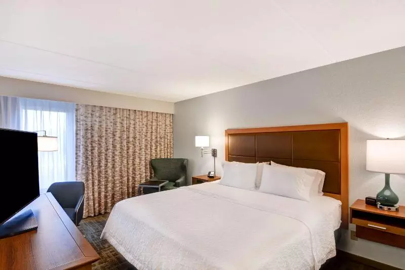 身障者適用スタンダードルーム, Hampton Inn Milford
