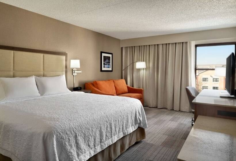 إستوديو قياسى, Hampton Inn Philadelphia Mt. Laurel