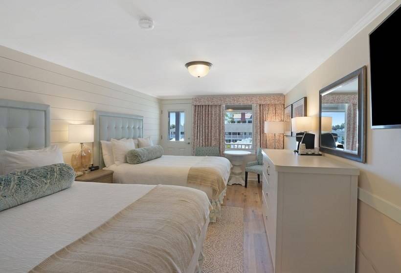 带2个双人床的标准工作室, The Harborside Inn