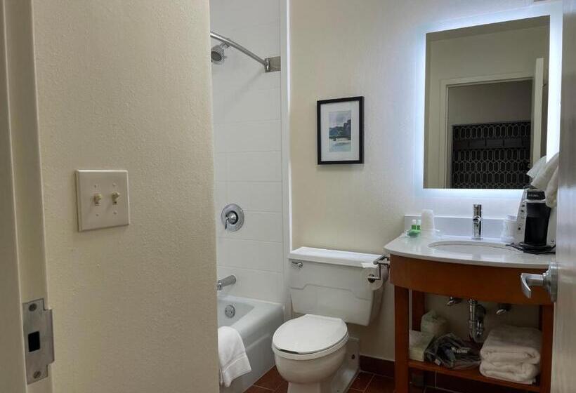 غرفة قياسية, Holiday Inn Bangor, An Ihg