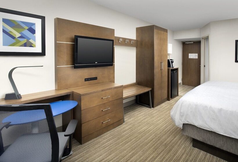 Номер Стандарт Двуспальная Кровать Адаптированный для Инвалидов, Holiday Inn Express Andover North   Lawrence, An Ihg