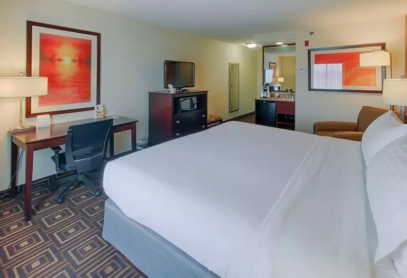 اتاق پرمیوم, Holiday Inn Knoxville West   Cedar Bluff Rd By Ihg