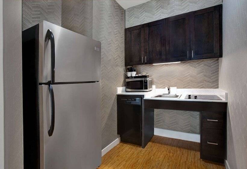 סוויטה מותאמת לאדם עם מוגבלויות, Homewood Suites By Hilton Chicago Lincolnshire