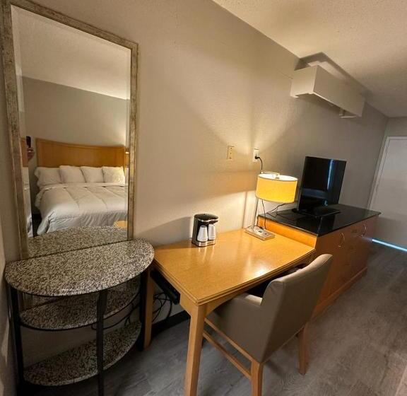 Номер Стандарт, Lanett Inn