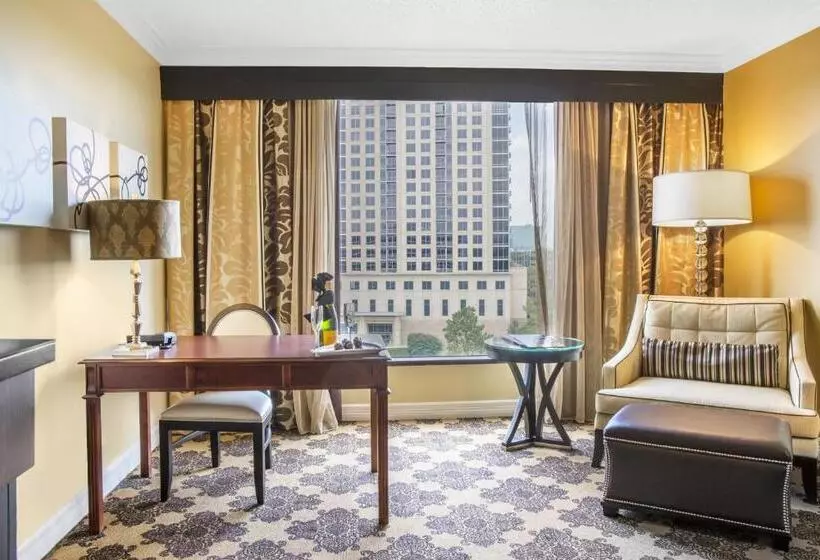 Premium Room City View, Omni Houston