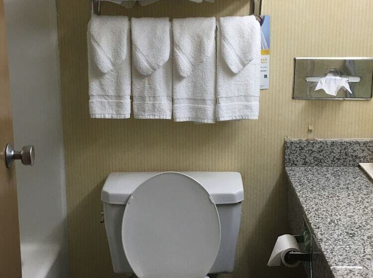 Номер Стандарт 2 Двуспальные Кровати, Quality Inn