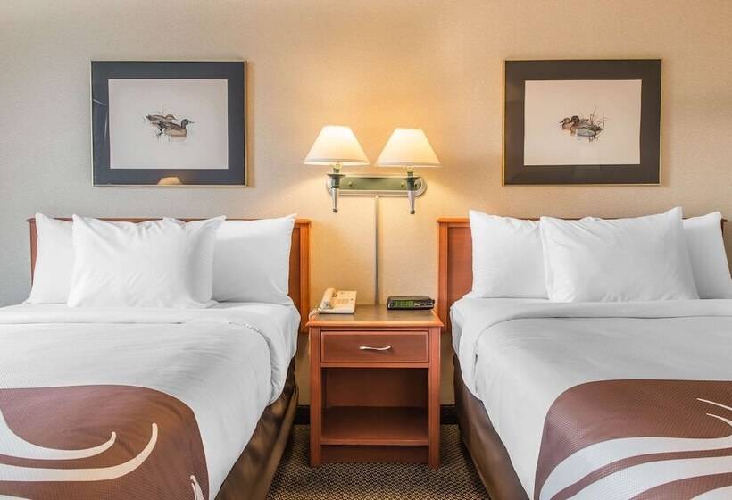 Номер Стандарт 2 Двуспальные Кровати, Quality Inn