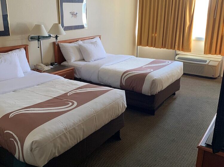 Номер Стандарт 2 Двуспальные Кровати, Quality Inn