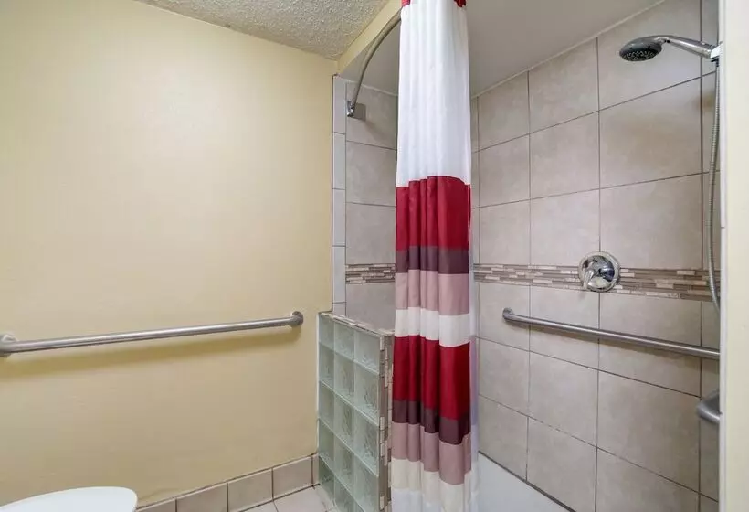 اتاق دلوکس مخصوص معلولین, Red Roof Inn Augusta – Washington Road