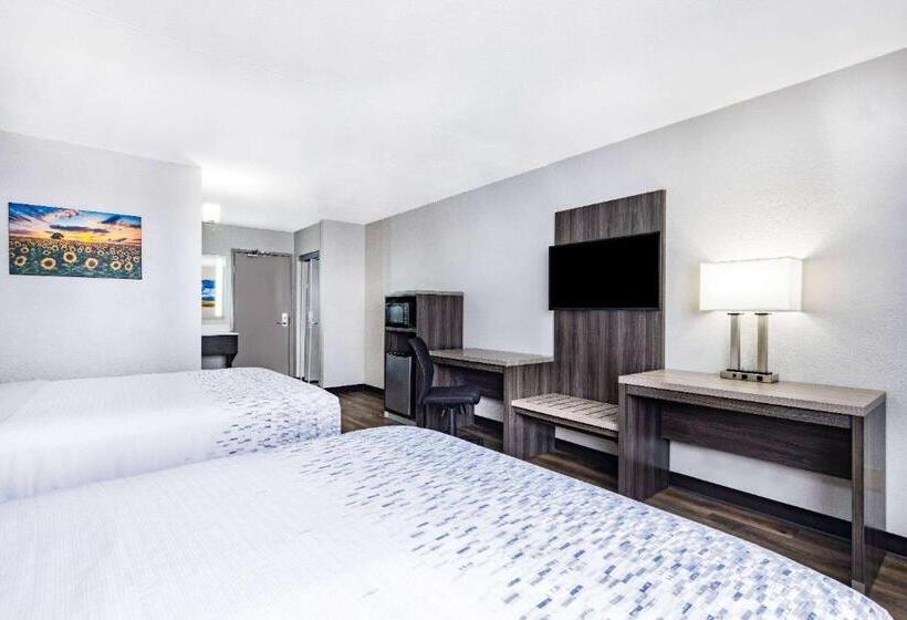 Номер Стандарт, Wingate By Wyndham Wichita Airport