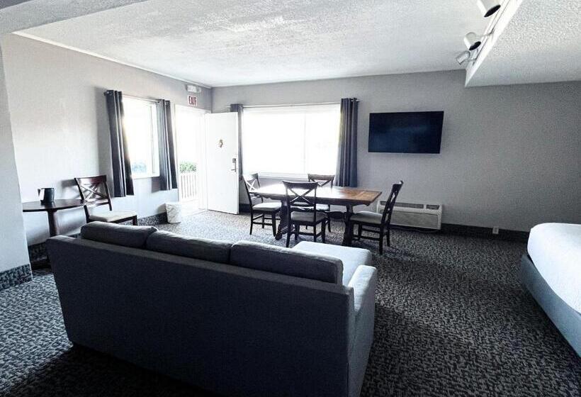 패밀리 룸, The Georgian Lakeside Resort