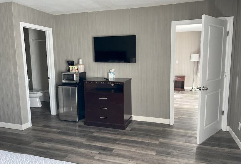 침실 2개 스위트, The Georgian Lakeside Resort