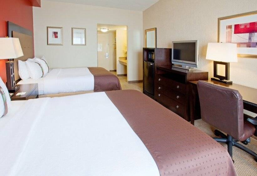 带2个双人床的标准工作室, Holiday Inn Resort Galveston On The Beach, An Ihg