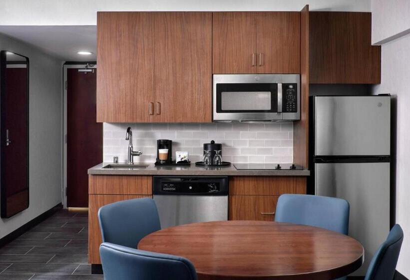 带大床的套房, Courtyard By Marriott San Diego Mission Valley/hotel Circle